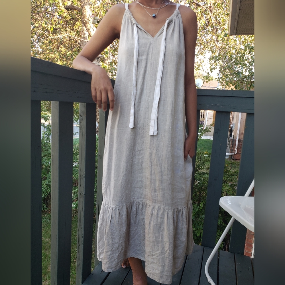 Crown linen design 100% linen dress made in 🇺🇦 Ukraine